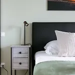 Relax By The Waves * 奥斯滕德