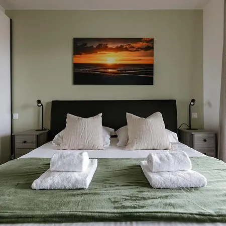 Апартаменты Relax By The Waves