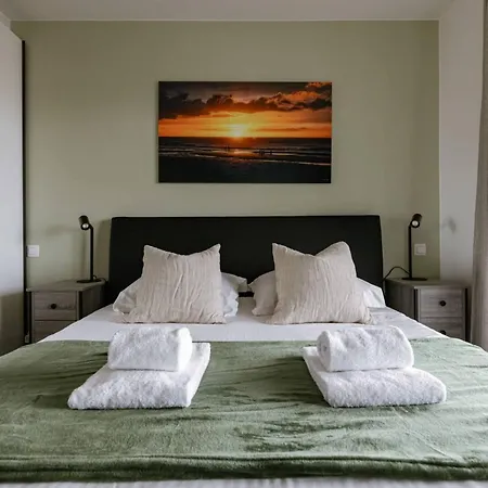 Relax By The Waves Ostende