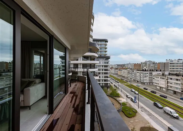 Relax By The Waves Ostende
