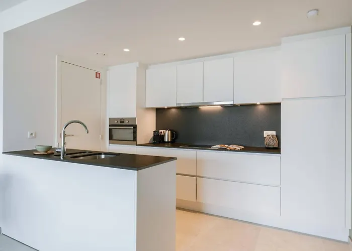 Relax By The Waves Ostenda