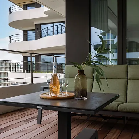 Relax By The Waves Οστένδη