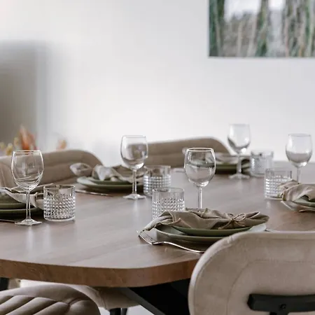 Apartment Relax By The Waves